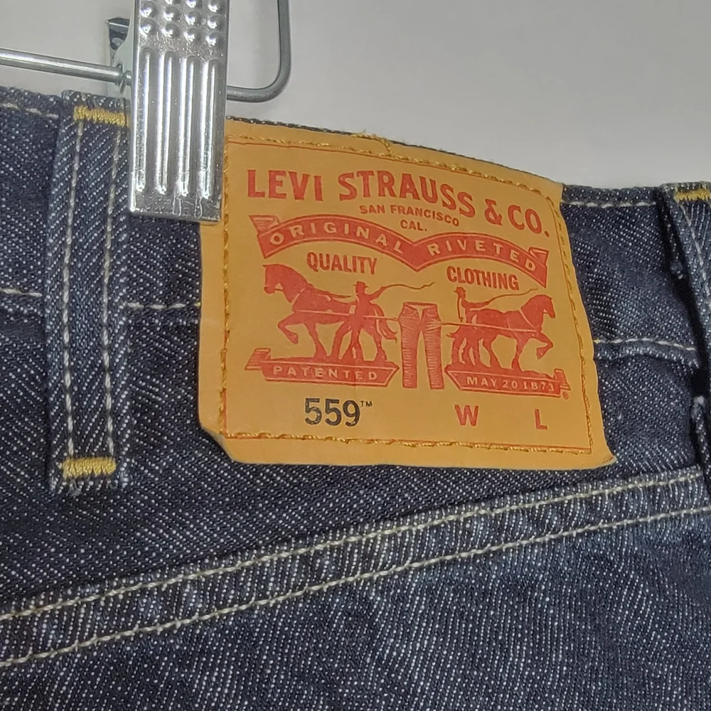 Men's Big & Tall Levi's 559 Blue Denim‎ Jeans SIZE 40X36. #849